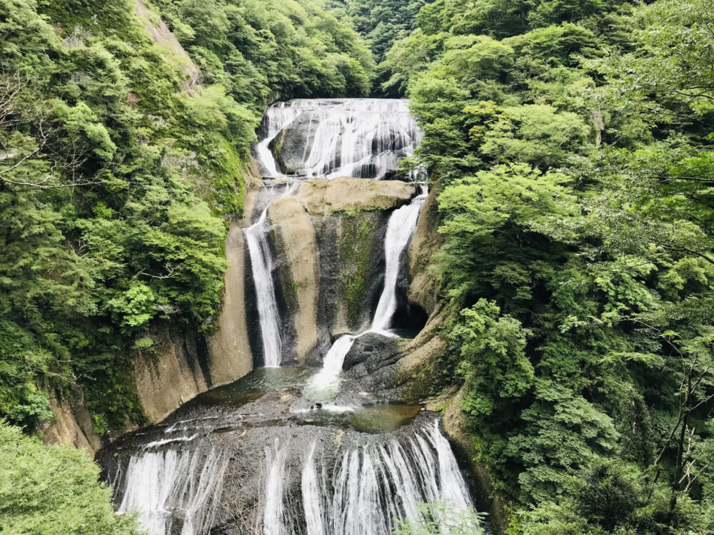 【大子町】茨城県の絶景パワースポット「袋田の滝」☆見どころをすべてご紹介! | 社寺が好き!絶景が好き!カフェが好き!